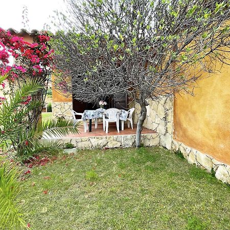 Erika Villa Castiadas Exterior photo